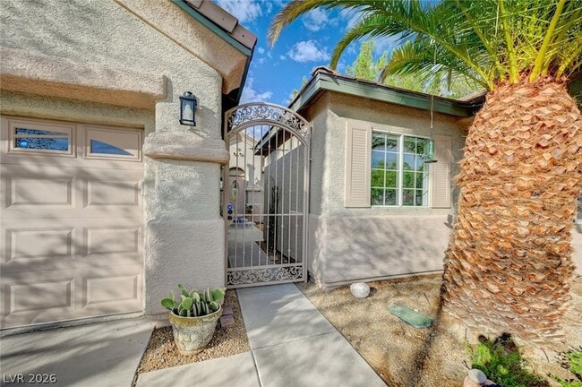 Building Photo - 2288 Tedesca Dr