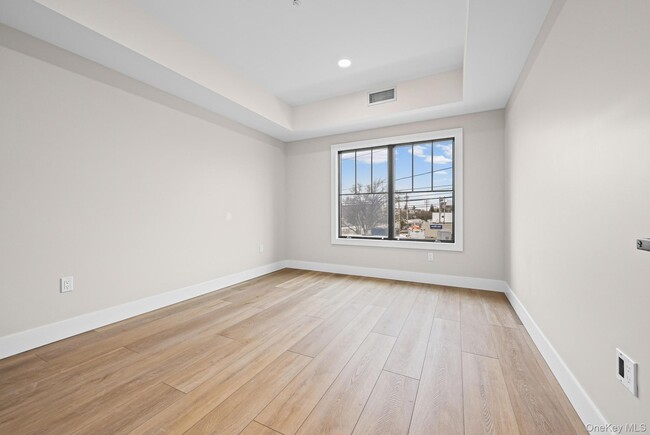 Building Photo - 80 Division St