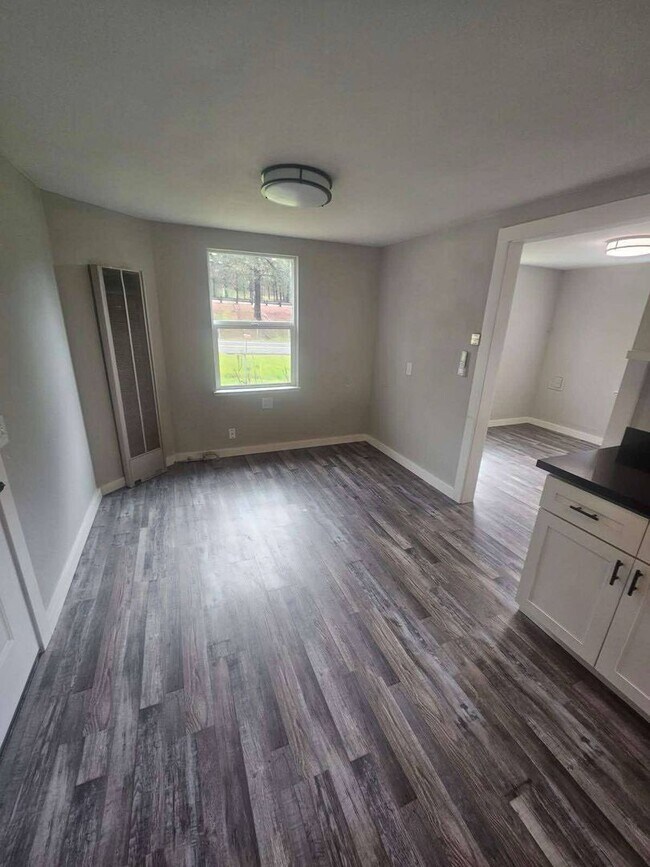 Building Photo - Cozy Studio in the Foothills – Utilities Included!