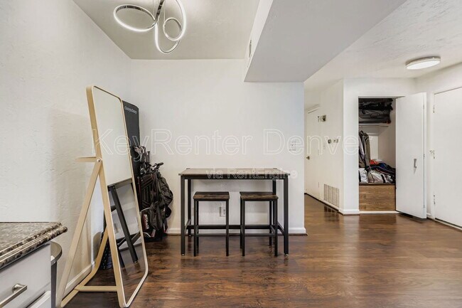 Building Photo - 5300 Cherry Creek S Dr