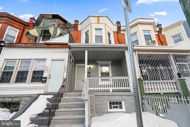 Building Photo - 3317 Kip St