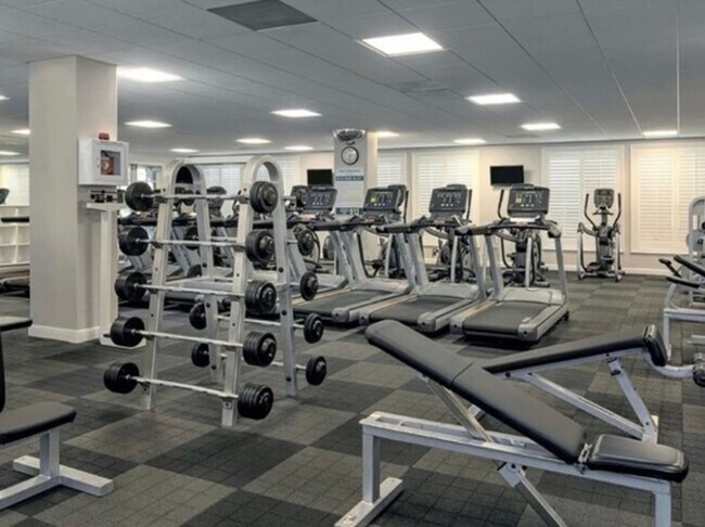 Building Photo - Model house 2 Bedroom  one loft in second ...