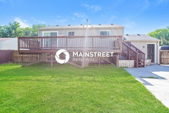 Building Photo - 5 Bedroom Pet-Friendly Home in INDIANAPOLIS, IN with Main Street Renewal