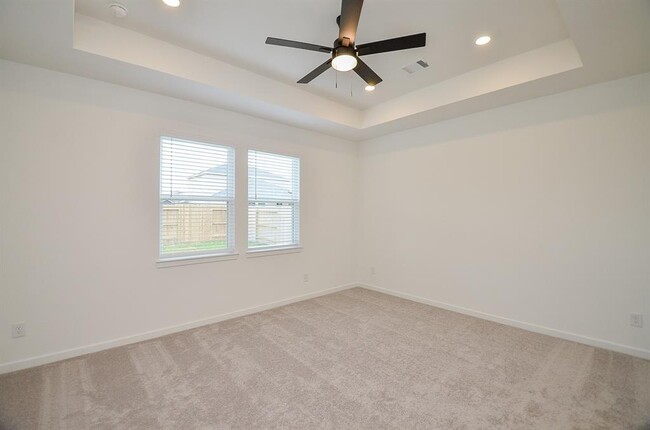 Building Photo - 9730 Burlington Bristol Dr