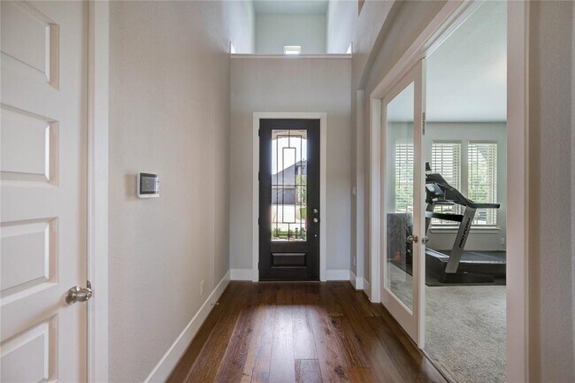 Building Photo - 630 Cibolo Creek Dr