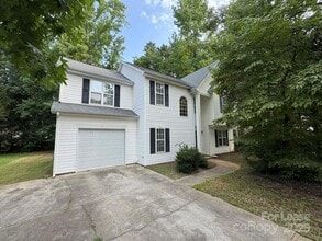 Building Photo - 6610 Cedar Cliff Dr