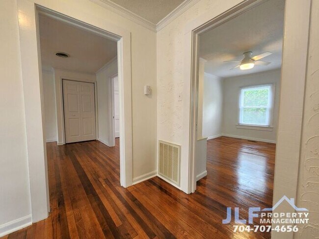 Building Photo - COMING SOON- Remodeled 2 Bed/1 Bath Home in Peaceful Salisbury!