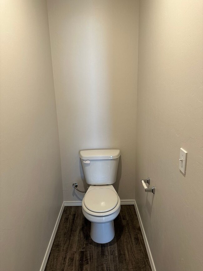 Building Photo - PRE-LEASING NOW — Beautiful 3-Bedroom | 2-Bath Home in Robertson’s Landing