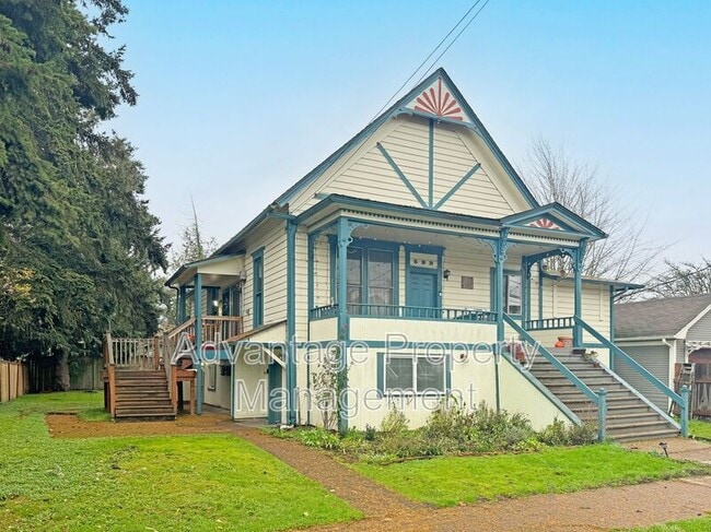 Building Photo - 522 SW Calapooia St