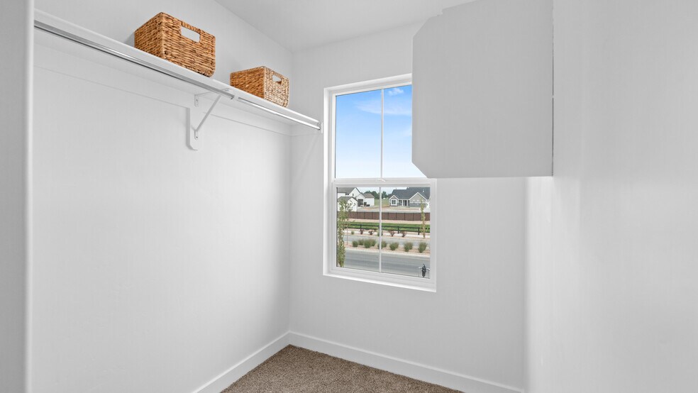 Building Photo - 1505 E 720 N