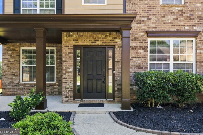 Building Photo - 853 Van Briggle Path NE
