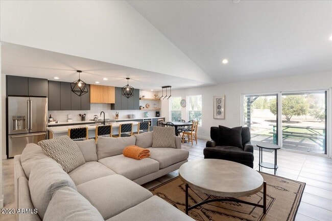 Building Photo - 11601 N 50th Pl