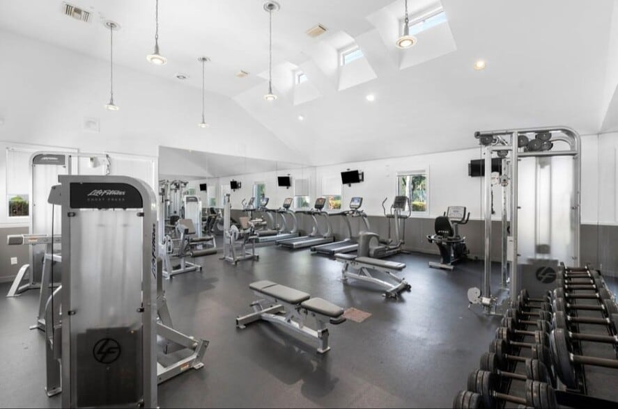 Building Photo - 1760 Palm Cove Blvd