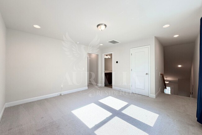Building Photo - 219 Wood Orchid Ln
