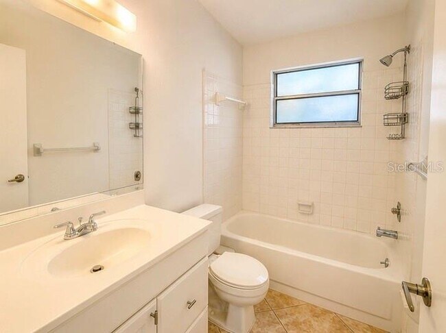 Building Photo - 5731 Westwind Ln