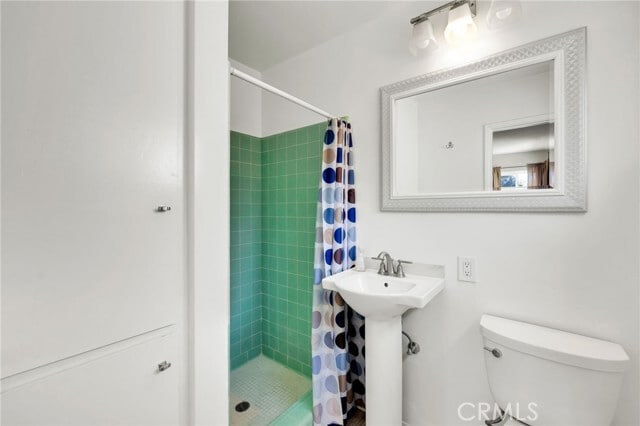 Building Photo - 5661 Ladybird Ln