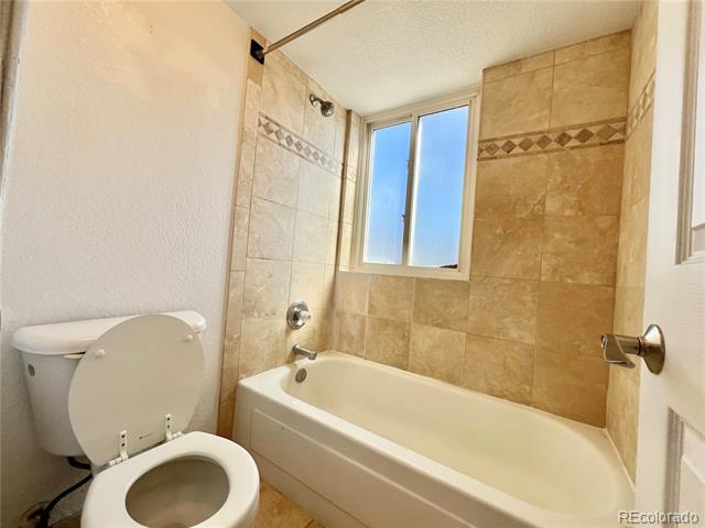 Building Photo - 1125 N Washington St