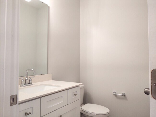 Building Photo - Beautiful Home located in the McKee Grove ...
