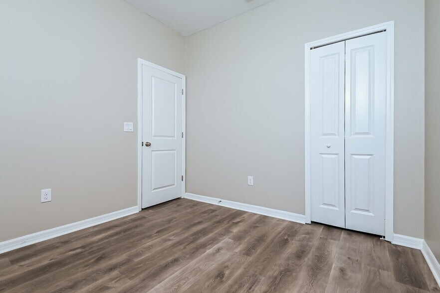 Building Photo - 11857 Brighton Knoll Loop