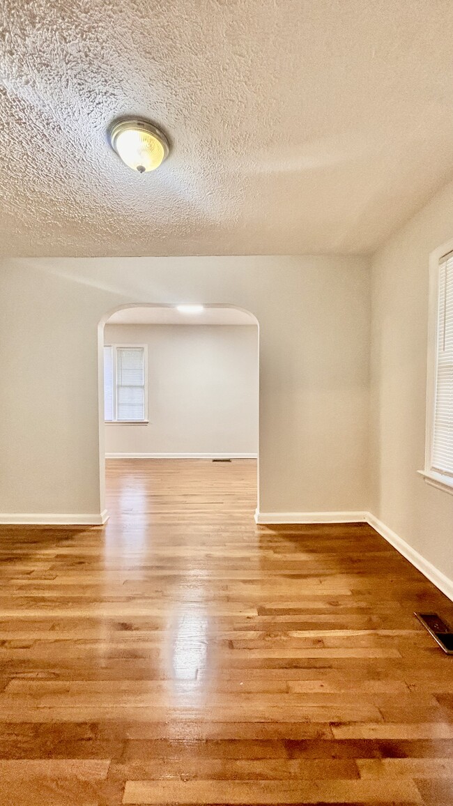 Dining room - 392 Cairo St NW