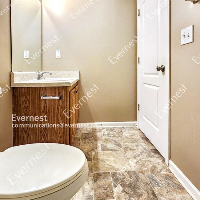 Building Photo - 425 Brunswick Cir