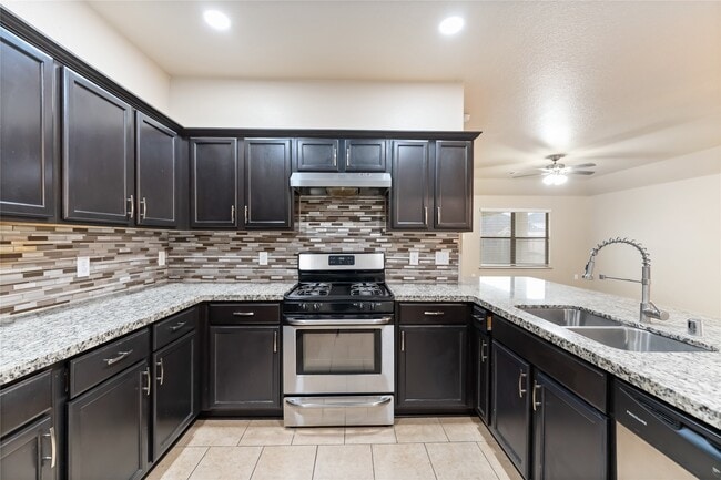 Building Photo - 21622 Cavallo Ln