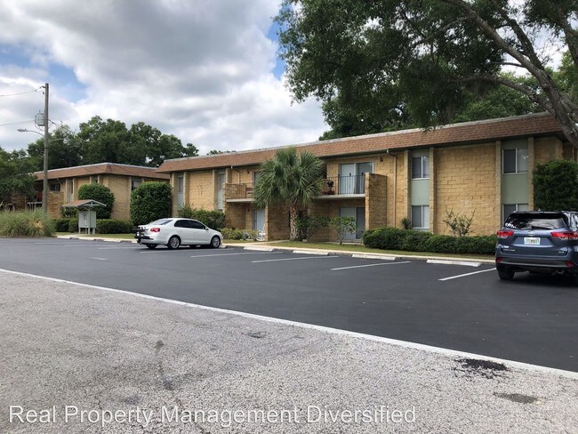 Building Photo - 1310 NE 33rd Ave