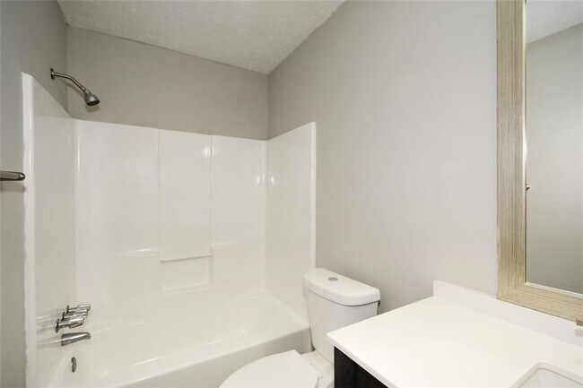 Building Photo - 4544 Coopers Creek Pl SE