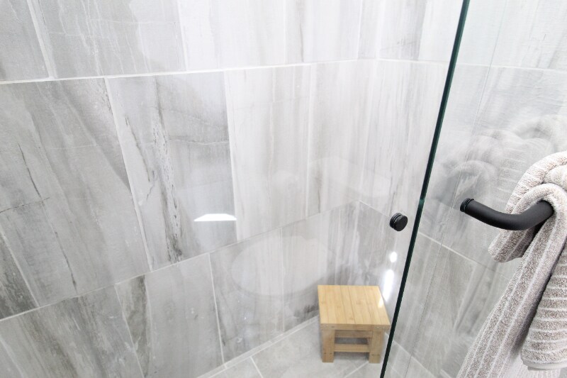 Building Photo - 800 Monroe Ave