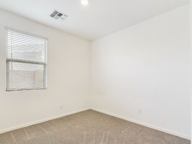 Building Photo - Kingston Place Cornor Lot Gem