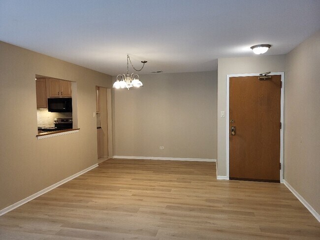 Building Photo - 7510 Farmingdale Dr