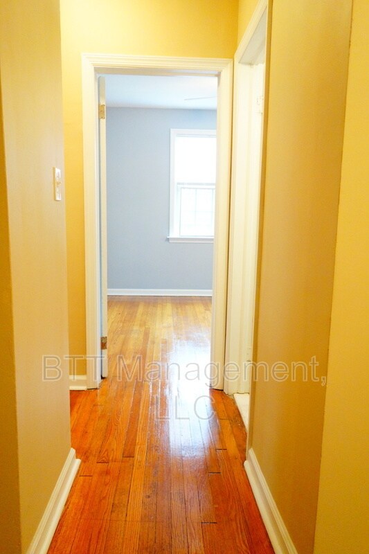 Building Photo - 8007 Garland Ave