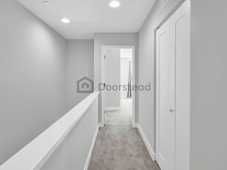 Building Photo - 18755 76th Ave W