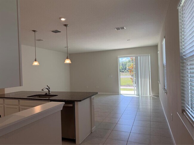 Building Photo - 2670 Pleasant Cypress Cir