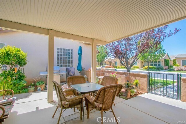 Building Photo - 126 Cascade Creek