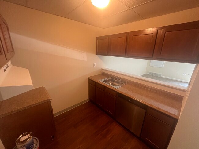 Building Photo - 38365 North Ln