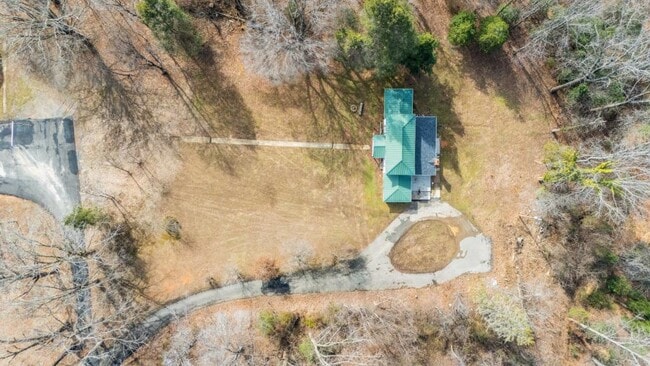 Building Photo - 228 Newcomb Dr