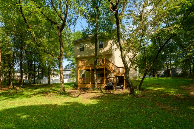 Building Photo - 144 Midland Rd