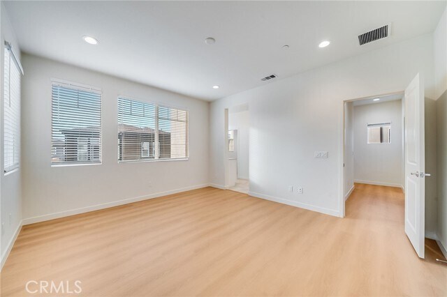 Building Photo - 582 Cultivate