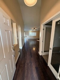 Building Photo - Charming 3-Bedroom Home in Southwest Bakersfield
