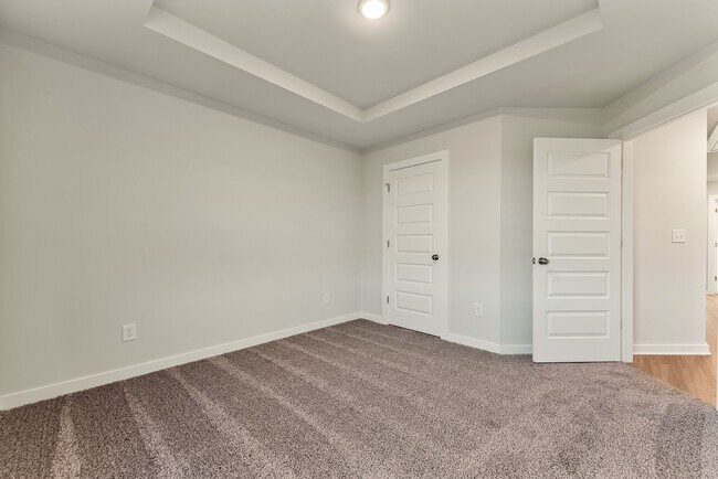 Building Photo - 7205 Chatfield Wy NW
