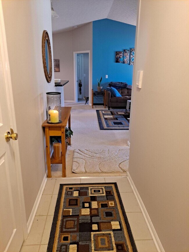 Building Photo - 6729 Meadow Creek Dr