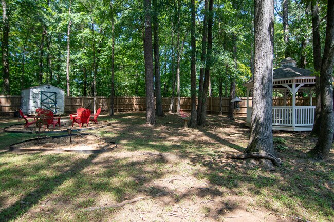 Building Photo - 4801 Buttonbush Dr