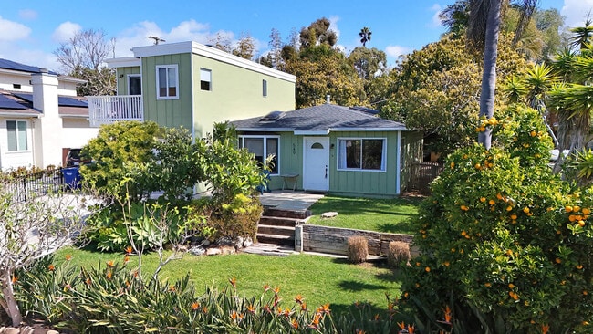Building Photo - 549 San Dieguito Dr