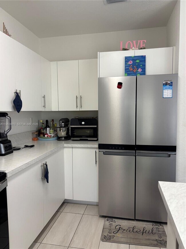 Building Photo - 355 NW 12th Ave