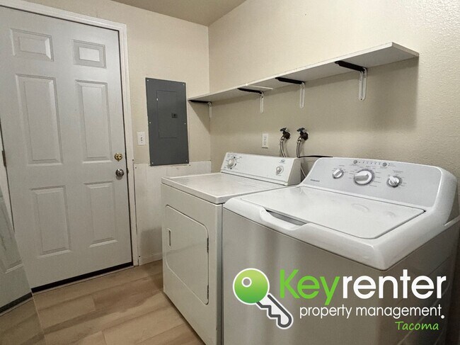 Building Photo - Charming 3-Bedroom Home for Rent in Federa...