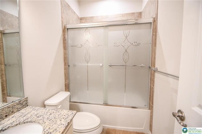 Building Photo - 2396 Cook Dr