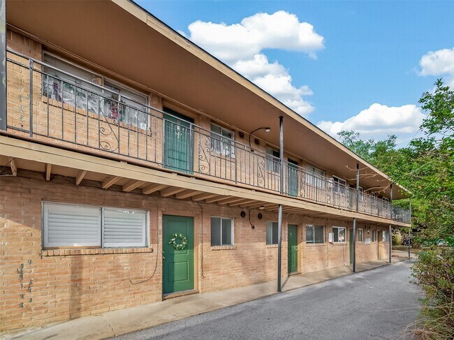 Building Photo - 1217 Heights Blvd