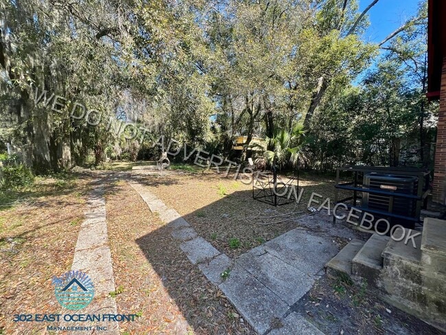 Building Photo - Gorgeous 2 story, 3 bedroom / 2bathroom ho...
