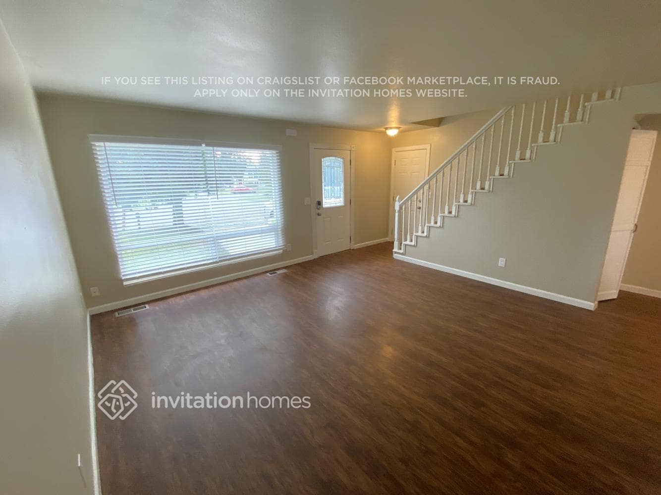 Building Photo - 26120 18th Ave S